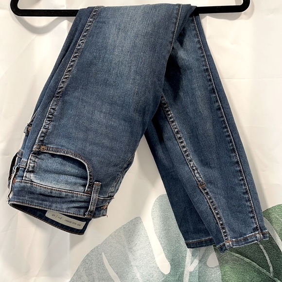 ANTHRO • pilcro mid rise skinny jeans SIZE 28 - Picture 2 of 4